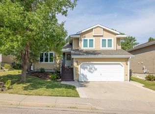1109 Range View Cir, Rapid City, SD 57701