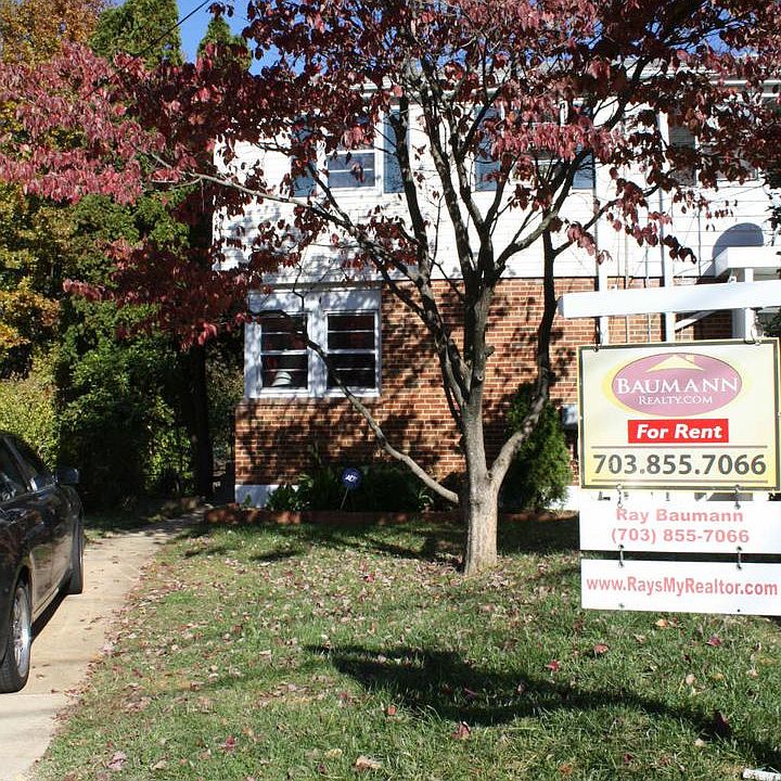 1st image of 2436 Temple Ct