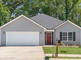 821 Rushing Dr, Clarksville, TN 37042