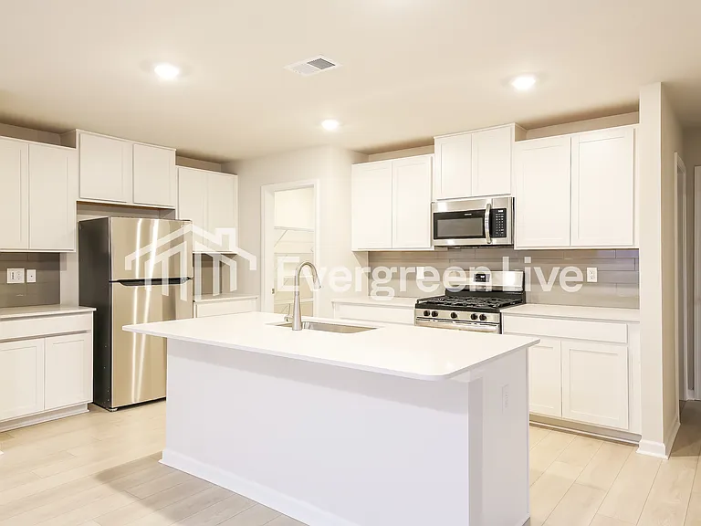 102 Branch Pass Dr — Photo 5