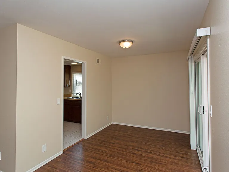 3407 Santa Clara Way — Photo 9