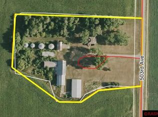 26158 503rd Ave, Winthrop, MN 55396