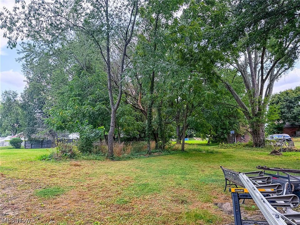 1st image of Johnson St SE
