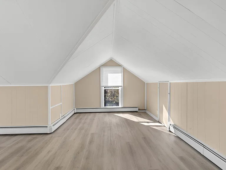 1181 Whitney Rd E #A — Photo 5
