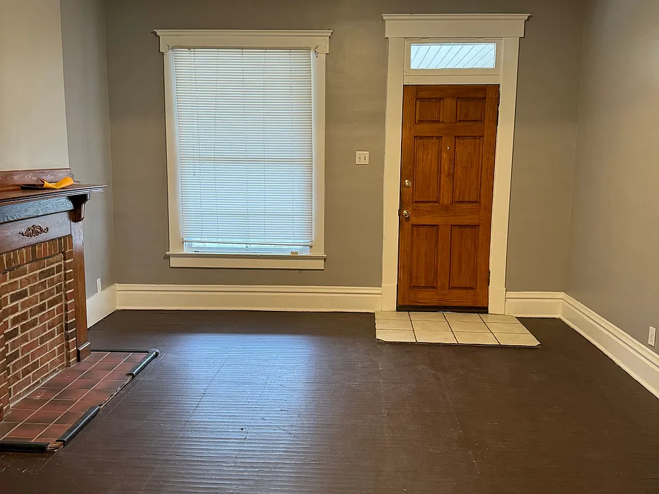 Columbus Script Sign 449 Reinhard Ave Columbus OH | Zillow