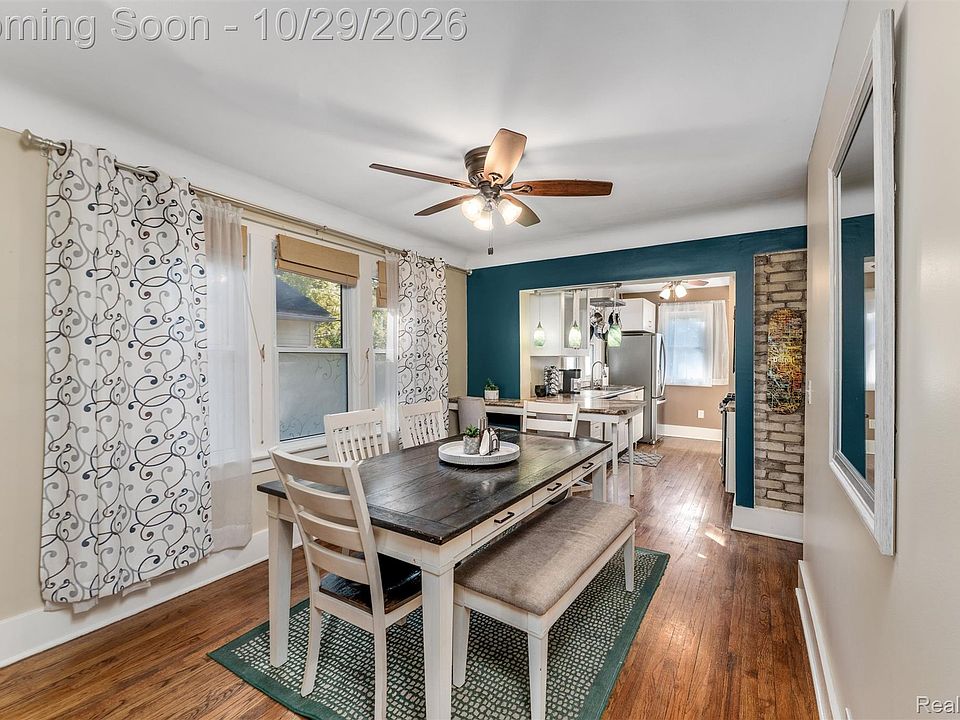 724 Gardenia Ave, photo 7