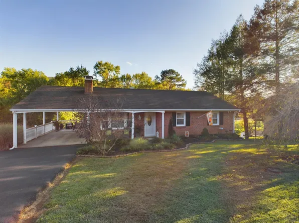 1125 Fitzlee St, Glasgow, VA 24555