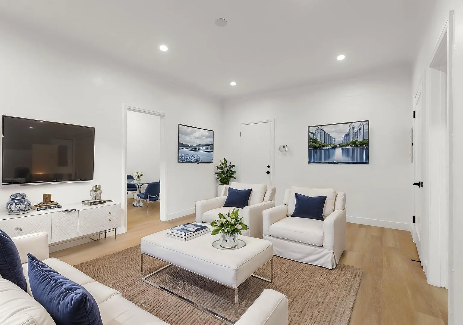 (El/Eu/Em:B) 414 N. Maple Drive — Photo 3