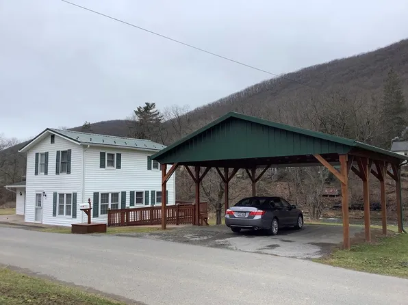 42 River St, Galeton, PA 16922