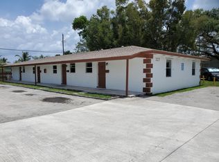 327 Silver Beach Rd APT 2, West Palm Beach, FL 33403