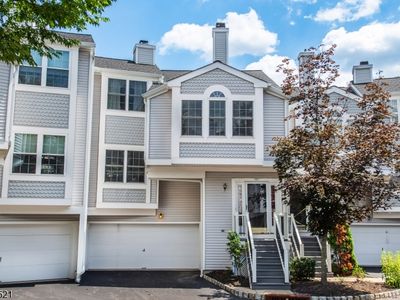 1002 Edgehill Ter, Whippany, NJ, 07981