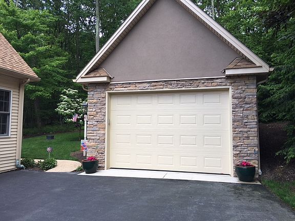 1.5 CarGarageFinished/Heated