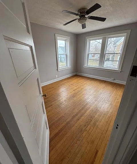 945 N Memorial Dr #2 — Photo 8