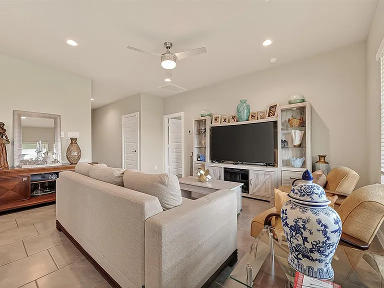 3822 Sparkman Ln — Photo 10