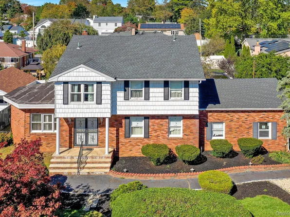 1538 10th Street, West Babylon, NY 11704