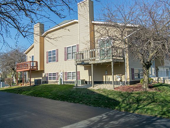 3rd image of 19747 S Edinburgh Ln