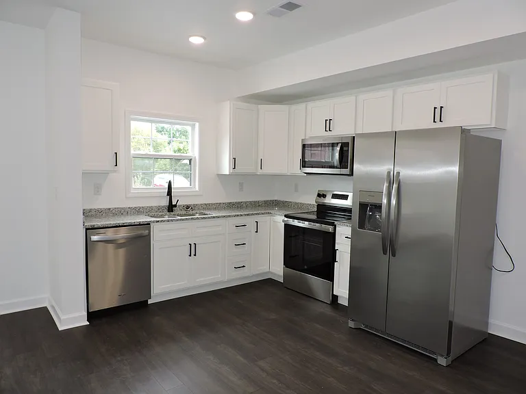 20 W French Ave #1A — Photo 6