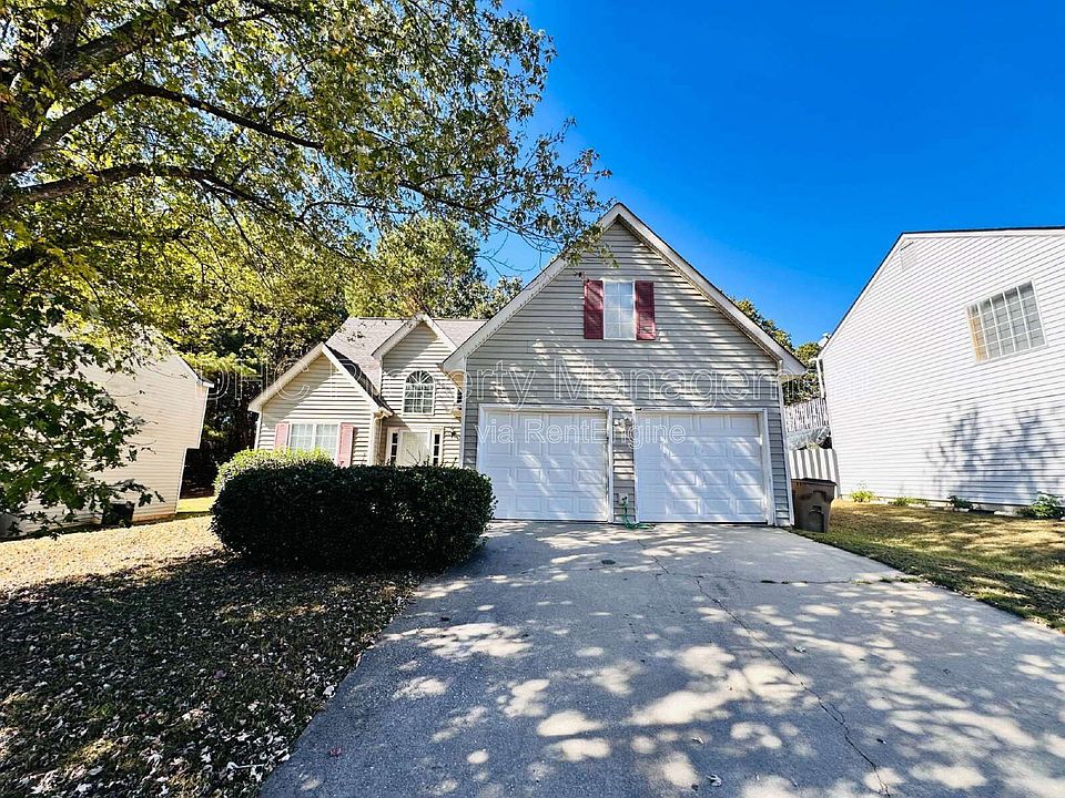 1st image of 463 E Lake Dr