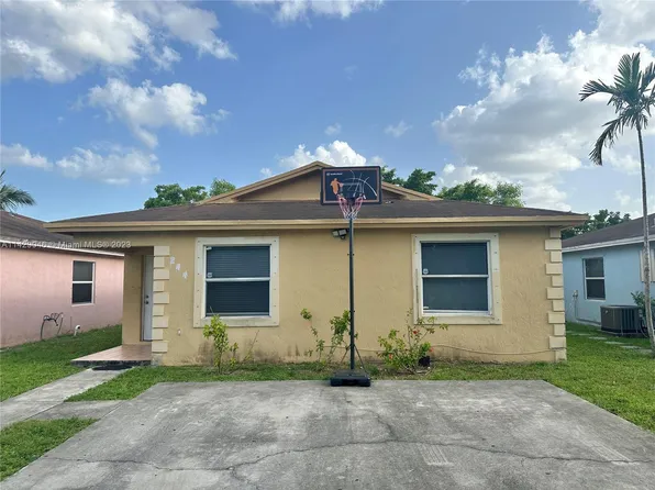 244 NW 179th St, Miami Gardens, FL 33169