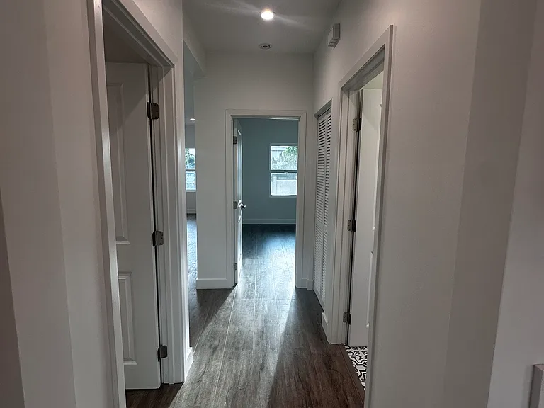 611 Silver Strand Blvd #1 — Photo 12
