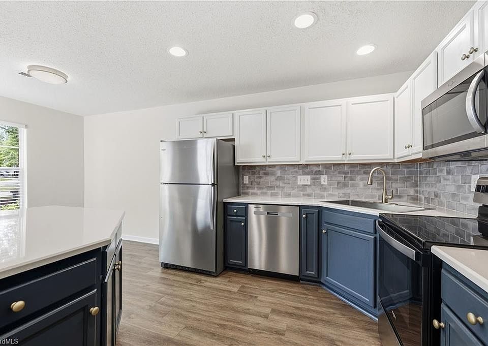 1st image of 8 Andrew Paul Way