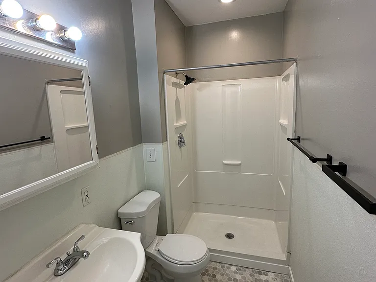 3/4 Bathroom