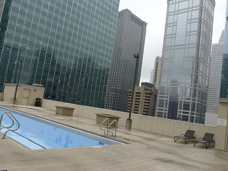 345 N La Salle Dr #2904 — Photo 12