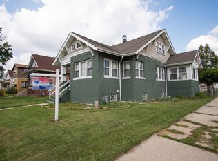 819 S 9th Ave, Maywood, IL