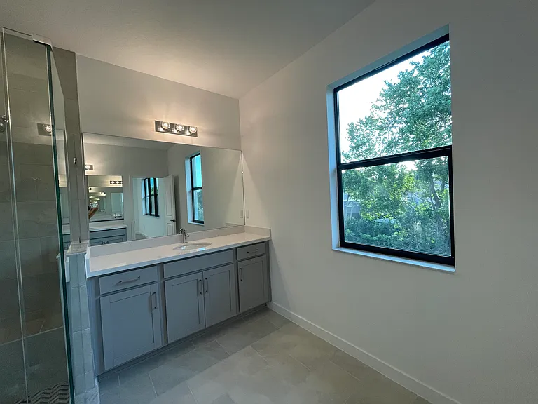 4415 Arcturus Ln — Photo 29