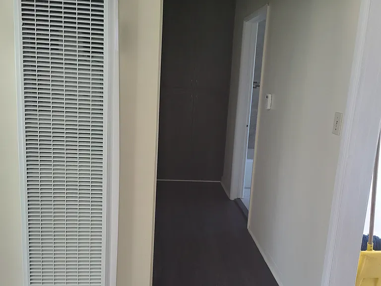 8122 Victoria Ave #B — Photo 11