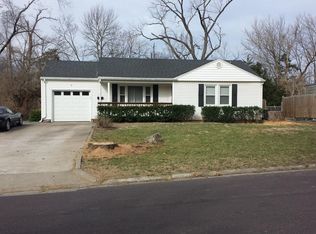 9 Westridge Dr, Columbia, MO 65203