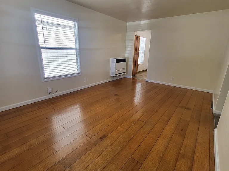 1048 Solano Ave — Photo 4