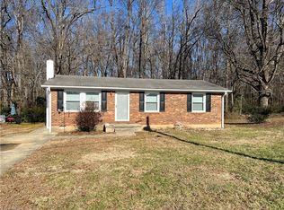 143 Keeter Ct, Liberty, NC 27298