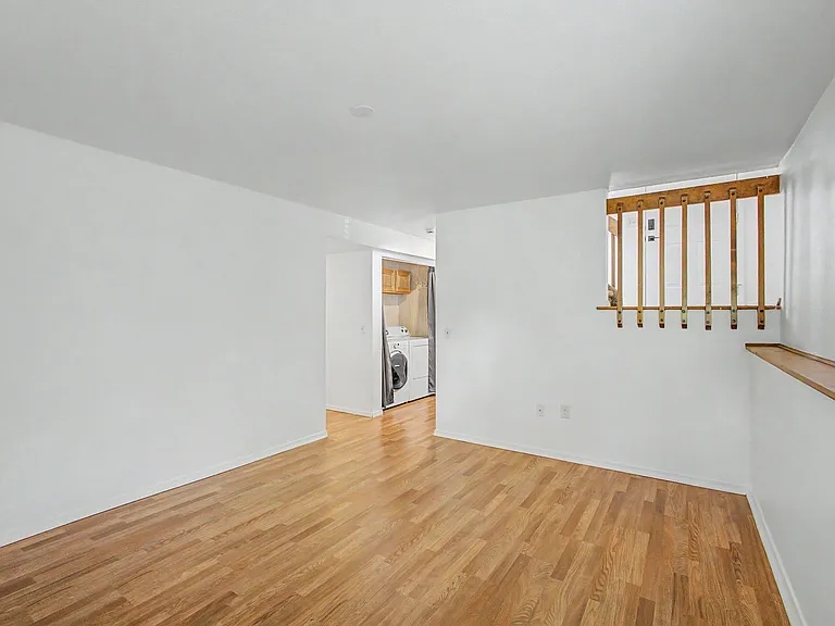 3731 Shefield Dr — Photo 9