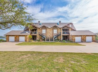 901 Eagle Point, Graford, TX 76449