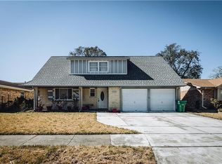 440 Lynnmeade Rd, Gretna, LA 70056