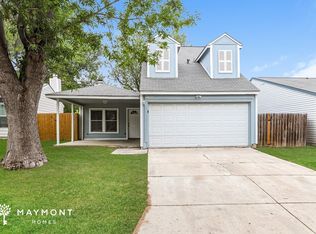 10023 Amber Field Dr, San Antonio, TX 78245