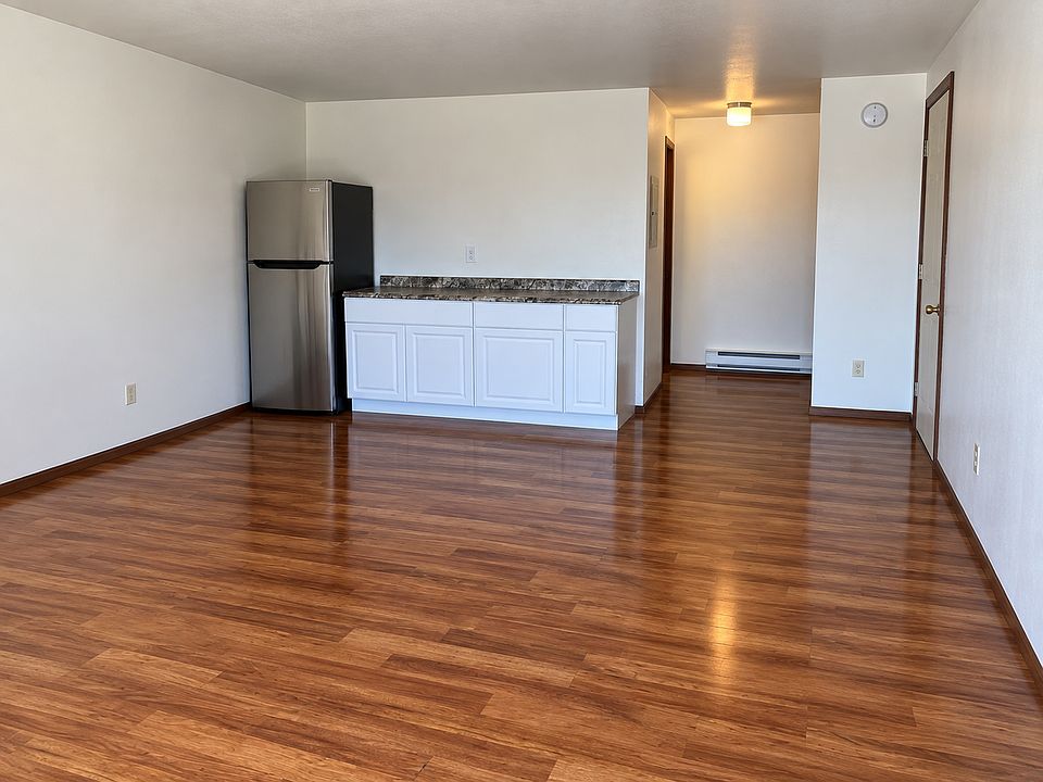 2nd image of 4750 8th St S #23