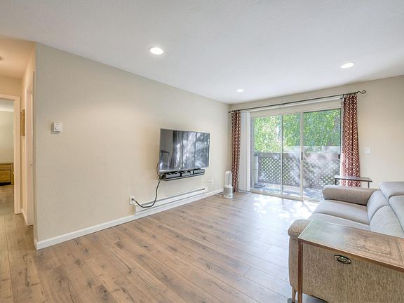 3rd image of 1132 Yarwood Ct