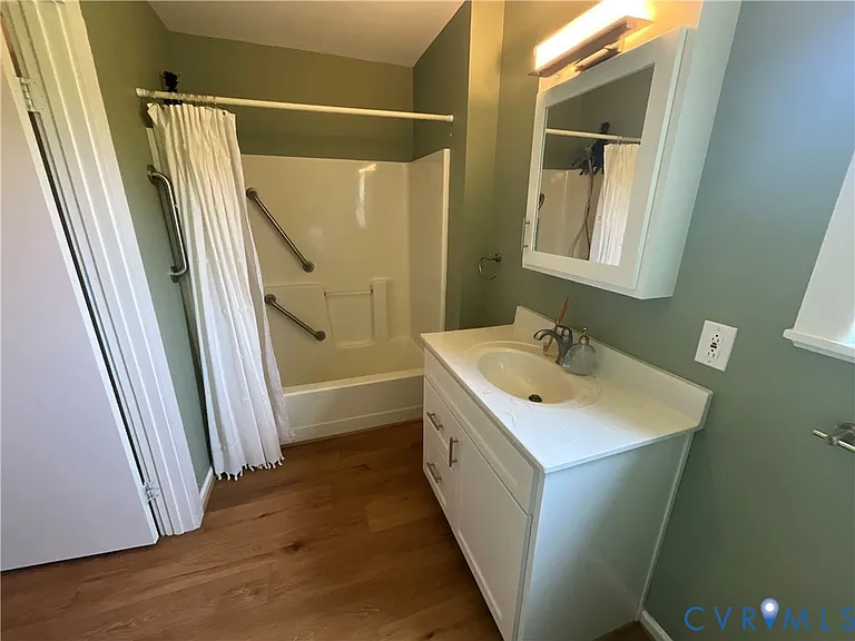 17220 Royalton Rd — Photo 15