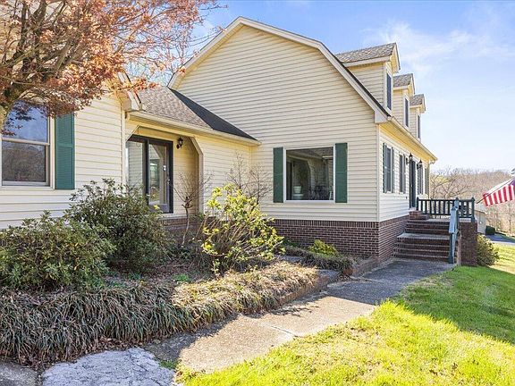 2nd image of 759 Smitherman Rd