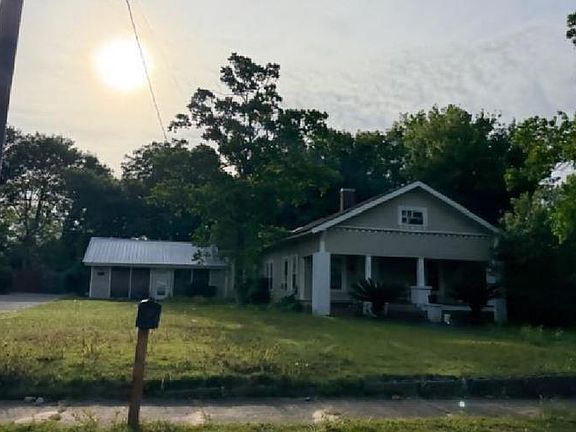 4th image of 519 Auburn Ave