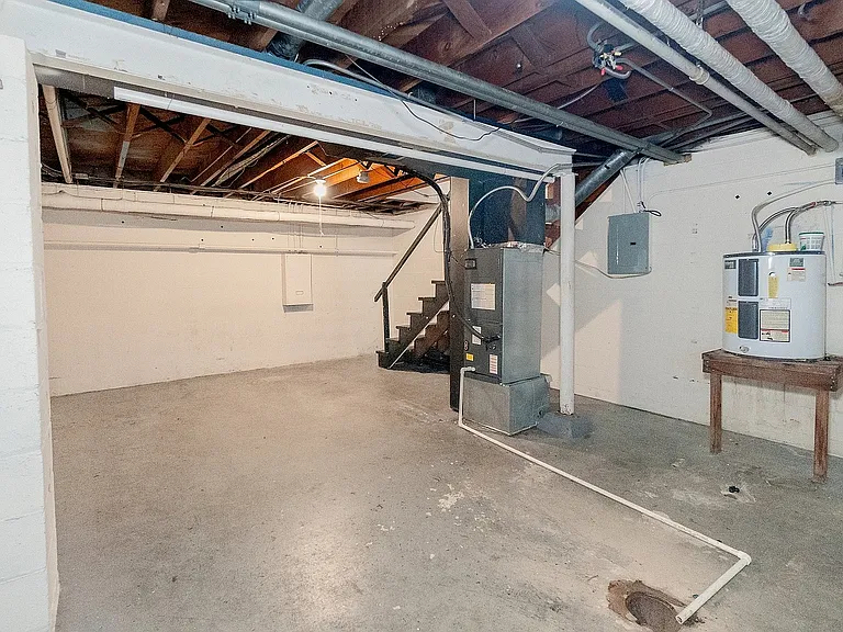 Full Basement