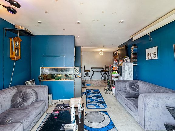 5th image of 13715 S Stewart Ave APT 3W