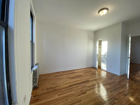 Rented by TheRealEstateCompany.com LLC | media 21