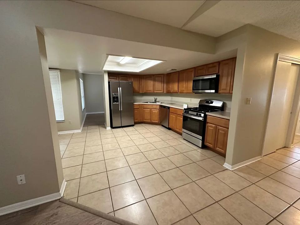 1st image of 4439 Watermill Ave