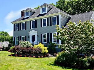 6 Starwood Xing, Andover, MA 01810