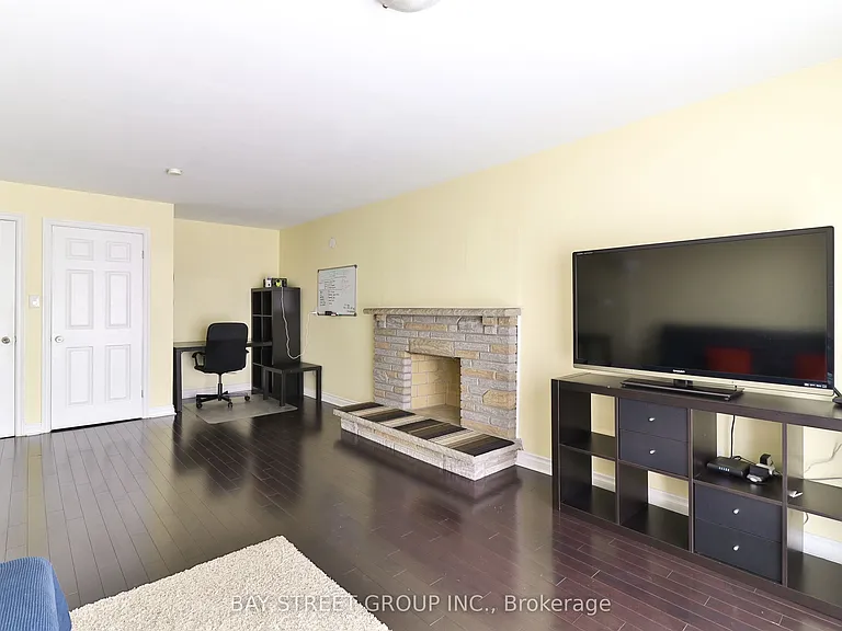 489 Fergo Ave — Photo 10