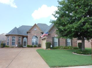 8248 Blue Lagoon Dr, Arlington, TN 38002