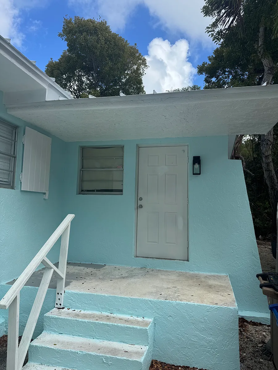 Building Photo - 108 Caribbean Ave #2